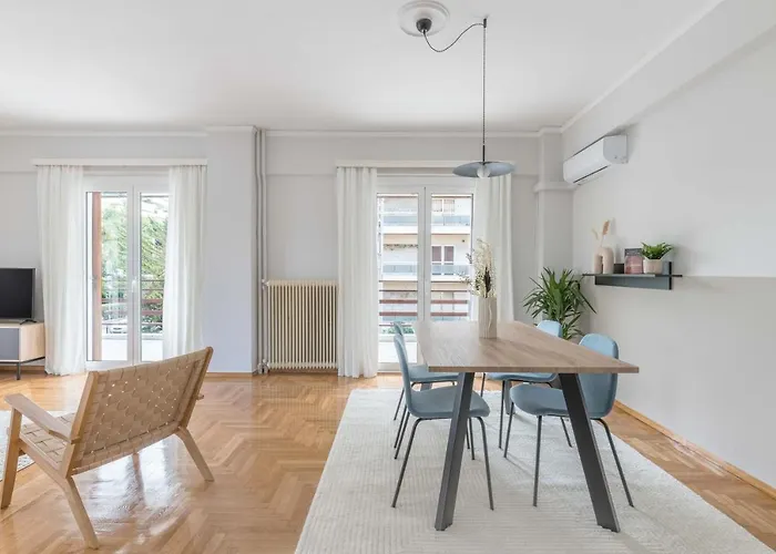 Homey 2Br Apartment In Cholargos By Upstreet