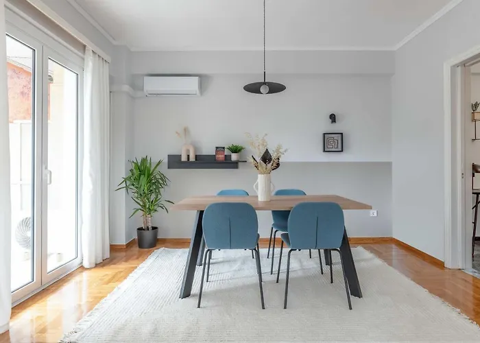 Homey 2Br Apartment In Cholargos By Upstreet